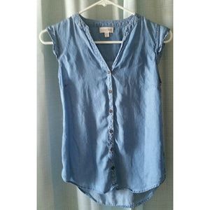 Maison Jules Tops - Maison Jules women's xxs sleeveless chambray top Maison Jules Tops - Maison Jules women's xxs sleeveless chambray top